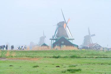 Similar image 22232836