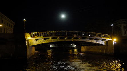 Similar image 22222444