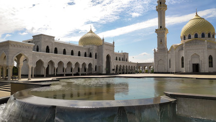 Similar image 22223300