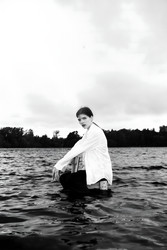 Similar image 22211054