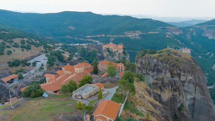 Similar image 22228045