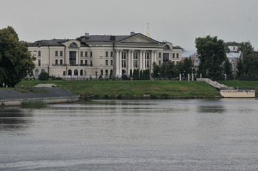 Similar image 22210957