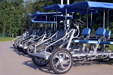 Similar image 22211087