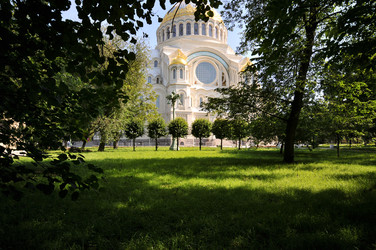 Similar image 22213342