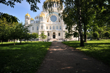 Similar image 22213343