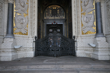 Similar image 22213351