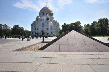 Similar image 22213355