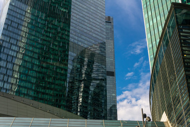 Similar image 22211099