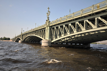 Similar image 22213368