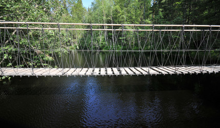 Similar image 22213400