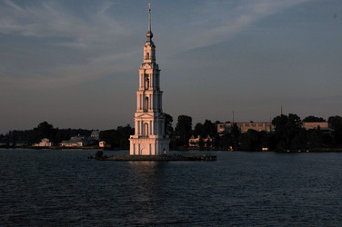 Similar image 22213420