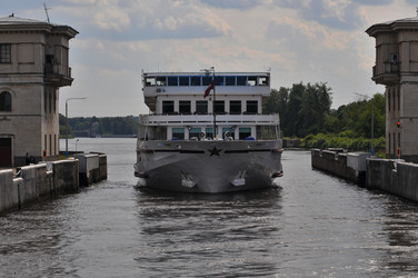 Similar image 22213421