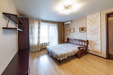 Similar image 22225110