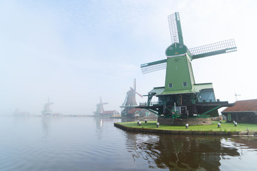 Similar image 22232715