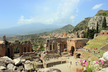 Similar image 22229582