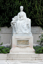 Similar image 22229376