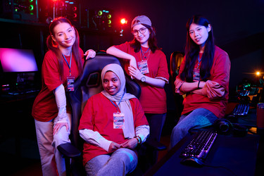 Similar image 22215522