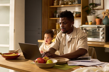 Similar image 22215413