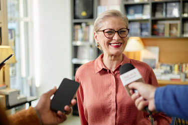 Similar image 22212772