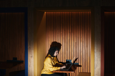 Similar image 22220038