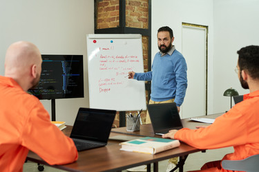 Similar image 22215216