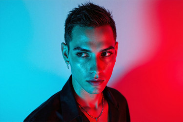 Similar image 22220853