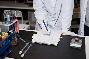 Similar image 22212995