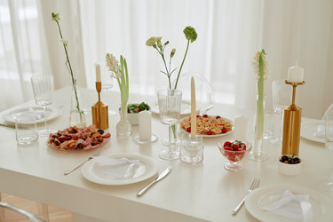 Similar image 22215850