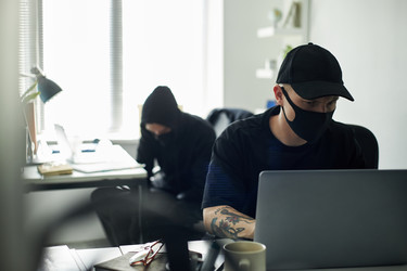 Similar image 22218839