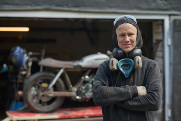 Similar image 22216338