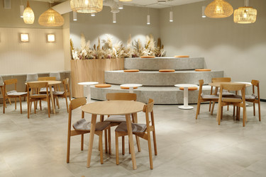 Similar image 22214200