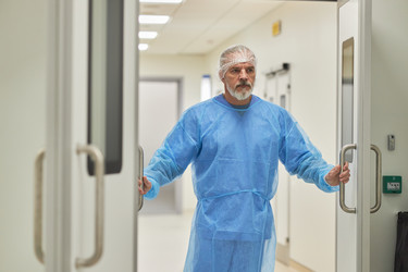 Similar image 22212540