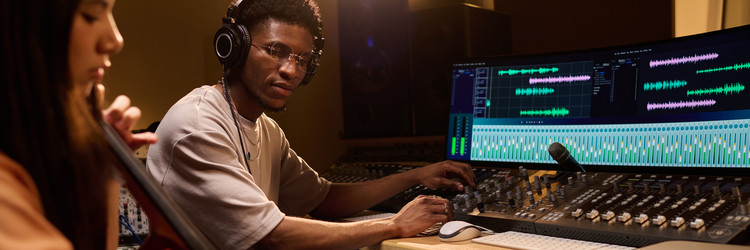 Similar image 22215372