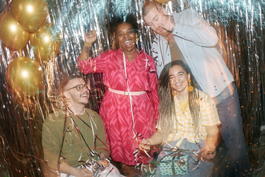 Similar image 22211844