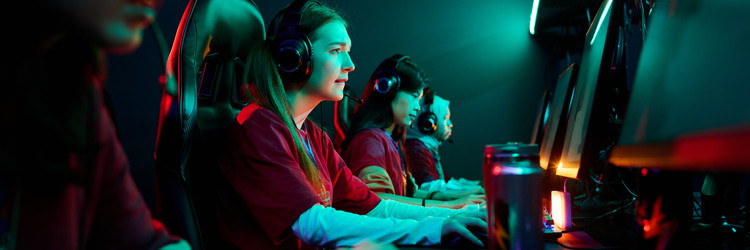 Similar image 22215560