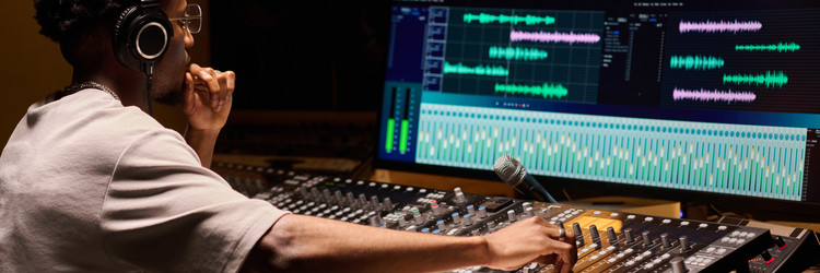 Similar image 22215366