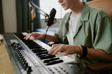 Similar image 22216425