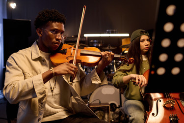 Similar image 22215299