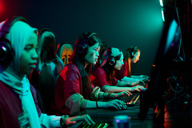 Similar image 22215573