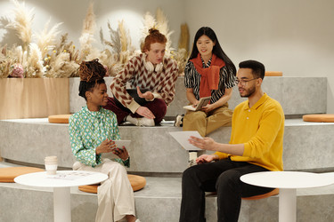 Similar image 22214220