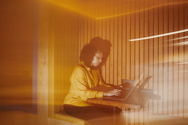 Similar image 22220040