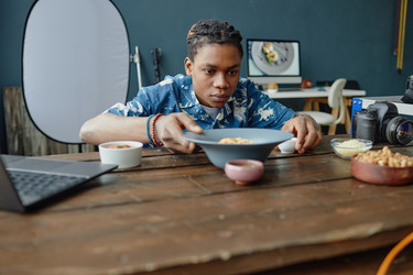 Similar image 22213708