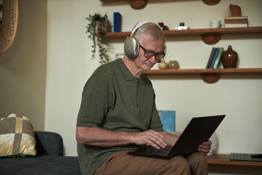 Similar image 22218475