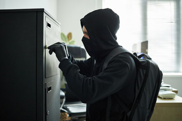 Similar image 22218856