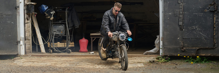 Similar image 22216343