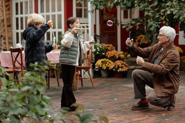 Similar image 22212839