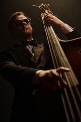 Similar image 22215108