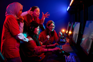 Similar image 22215504