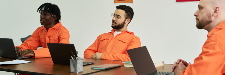 Similar image 22215136