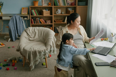 Similar image 22212228